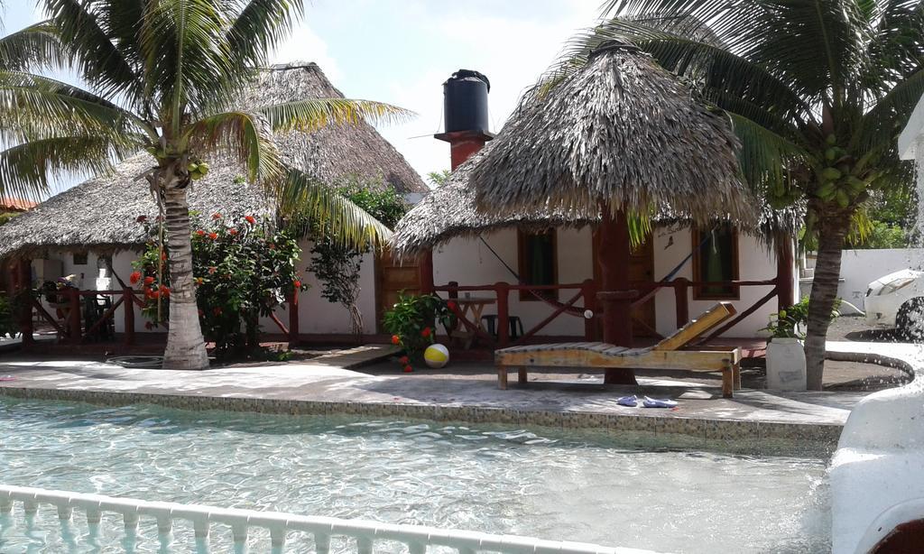 Bungalows Familiares Monterrico Dış mekan fotoğraf