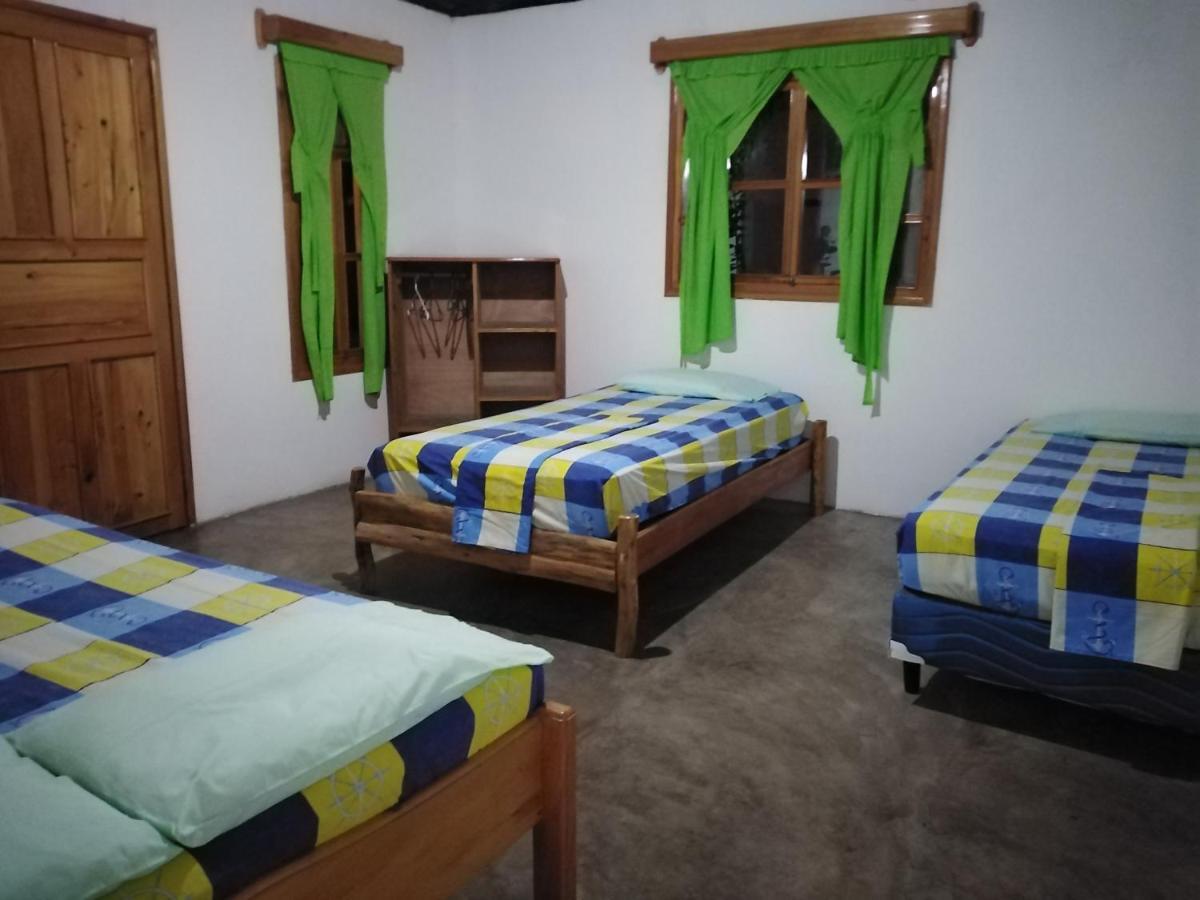 Bungalows Familiares Monterrico Dış mekan fotoğraf